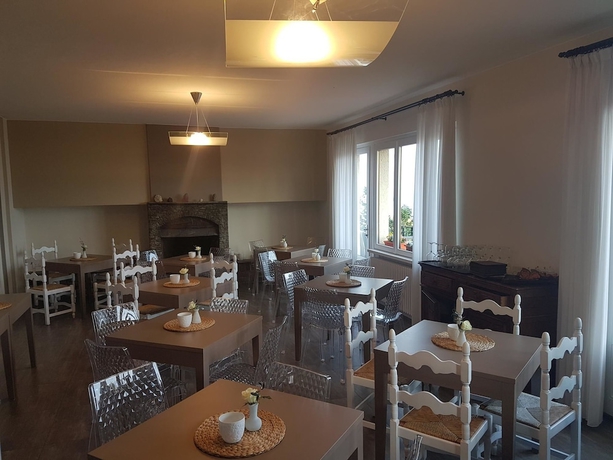 Imagen del bar/restaurante del Hotel Sole, Cannero Riviera. Foto 5