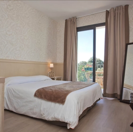 Imagen de la habitación del Hotel Sole E Monti. Foto 8