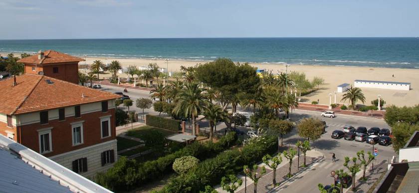 Imagen general del Hotel Sole, Giulianova. Foto 1