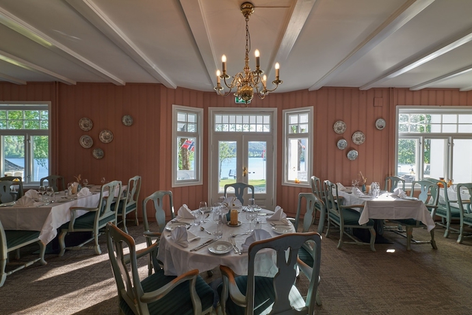 Imagen del bar/restaurante del Hotel Sole Gjesteg&aring;rd. Foto 4