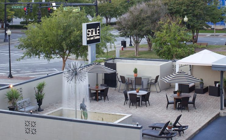 Imagen de los exteriores del Hotel Sole Inn and Suites. Foto 12