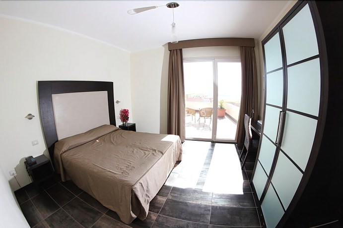 Imagen de la habitación del Hotel Sole, Lampedusa. Foto 11