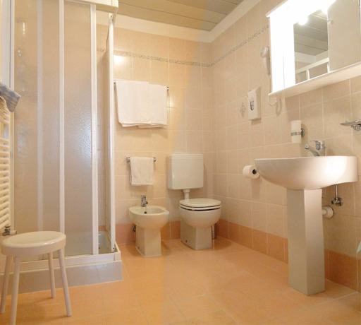 Imagen de la habitación del Hotel Sole - Limone. Foto 10
