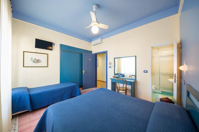 Imagen de la habitación del Hotel Sole, Maiori. Foto 11