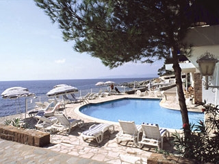 Imagen de la piscina del Hotel Sole Mare, Saint Raphael. Foto 7