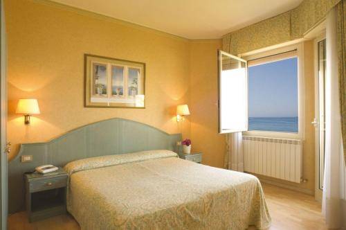 Imagen de la habitación del Hotel Sole Mare, Ventimiglia. Foto 13