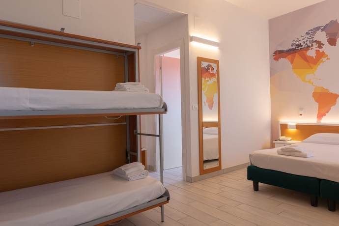 Imagen de la habitación del Hotel Sole, Montesilvano. Foto 11