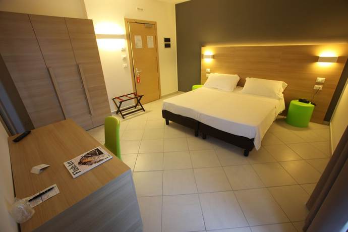 Imagen de la habitación del Hotel Sole, Montesilvano. Foto 17