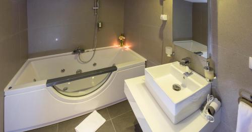 Imagen de la habitación del Hotel Sole, Ni&scaron;. Foto 6