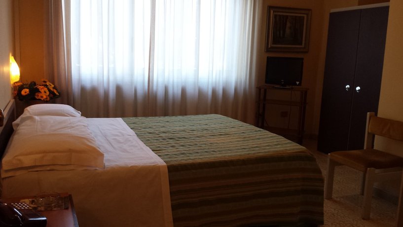 Imagen de la habitación del Hotel Sole, Nocera Inferiore. Foto 9