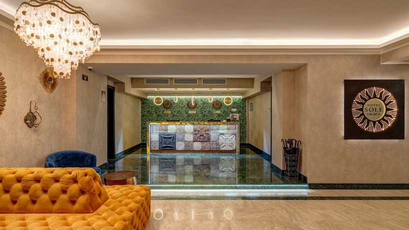 Imagen de los interiores del Hotel Sole Palace. Foto 19
