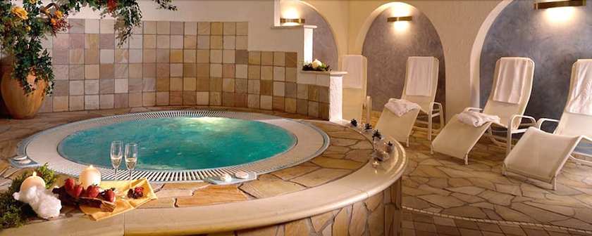 Imagen de la piscina del Hotel Sole, Pondasio. Foto 19