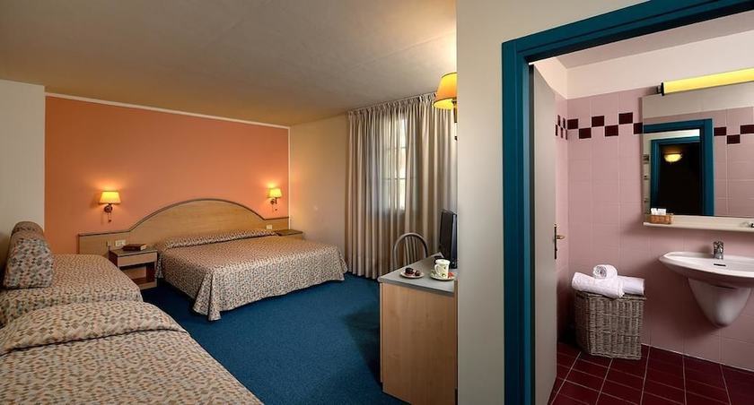 Imagen de la habitación del Hotel Sole, Pondasio. Foto 11