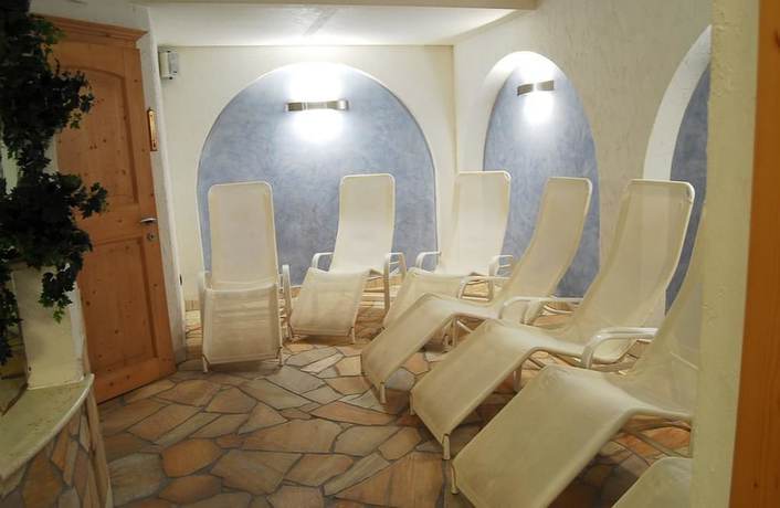 Imagen de la piscina del Hotel Sole, Pondasio. Foto 20