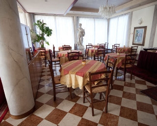 Imagen del bar/restaurante del Hotel Sole, Preganziol. Foto 4