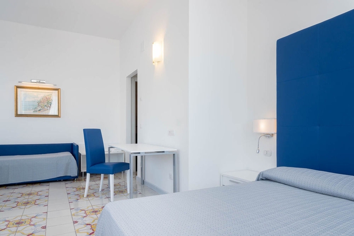 Imagen de la habitación del Hotel Sole Splendid. Foto 8