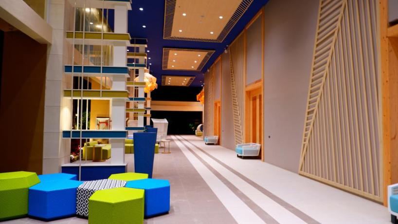 Imagen de los interiores del Hotel Solea Palm Resort Mactan. Foto 16