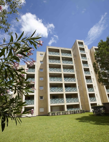 Imagen general del Hotel Sol&eacute;o Prado. Foto 3