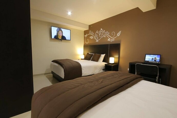 Imagen de la habitación del Hotel Solec Business. Foto 11
