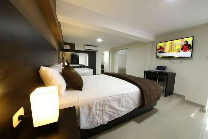Imagen de la habitación del Hotel Solec Business. Foto 18