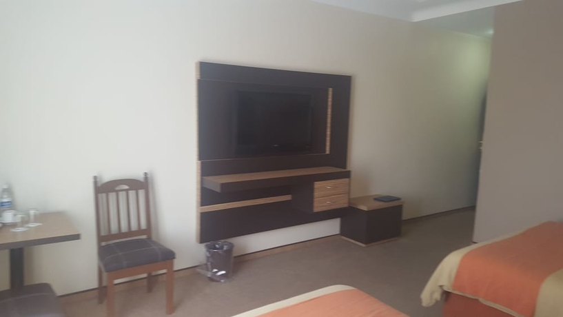 Imagen de la habitación del Hotel Soleil. Foto 7