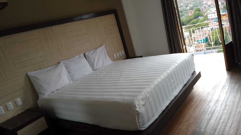 Imagen de la habitación del Hotel Soleil, Guanajuato. Foto 3
