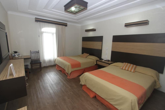 Imagen de la habitación del Hotel Soleil, Guanajuato. Foto 16