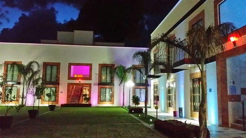 Imagen de los exteriores del Hotel Soleil Inn Atlixco. Foto 6