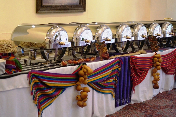 Imagen del bar/restaurante del Hotel Soleil La Antigua. Foto 3