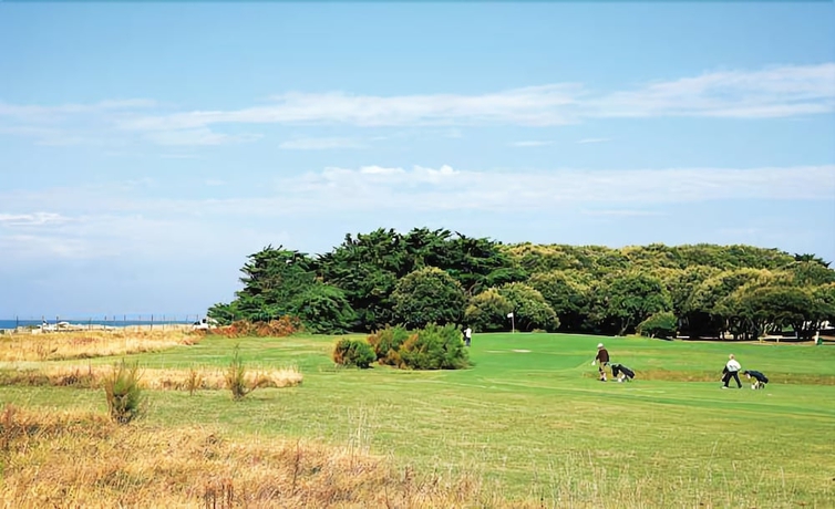 Imagen general del Hotel Soleil Vacances Résidence Club Les Salines. Foto 3