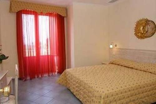 Imagen general del Hotel Soleluna. Foto 5