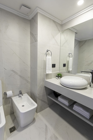 Imagen de la habitación del Hotel Solerios. Foto 7