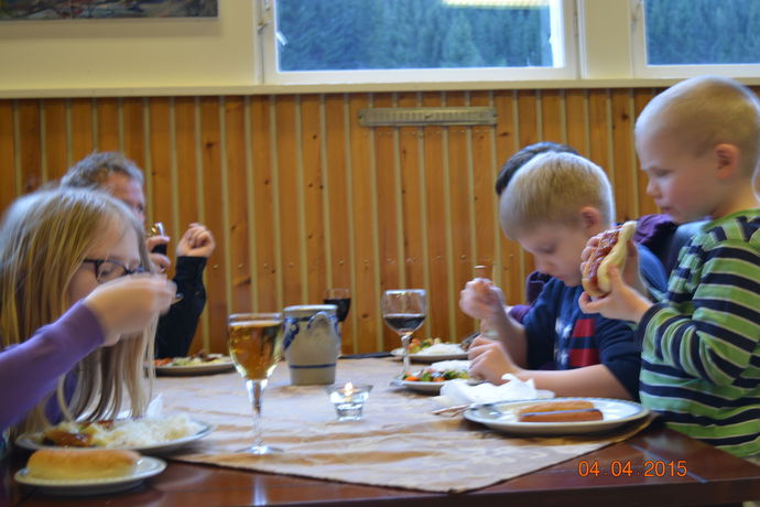 Imagen del bar/restaurante del Hotel Solfjord Bedandbistro. Foto 9