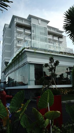 Imagen general del Hotel Solia Yosodipuro Solo. Foto 3