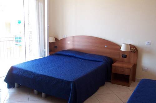 Imagen de la habitación del Hotel Solidago. Foto 8