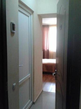 Imagen de la habitación del Hotel Solidarity. Foto 7