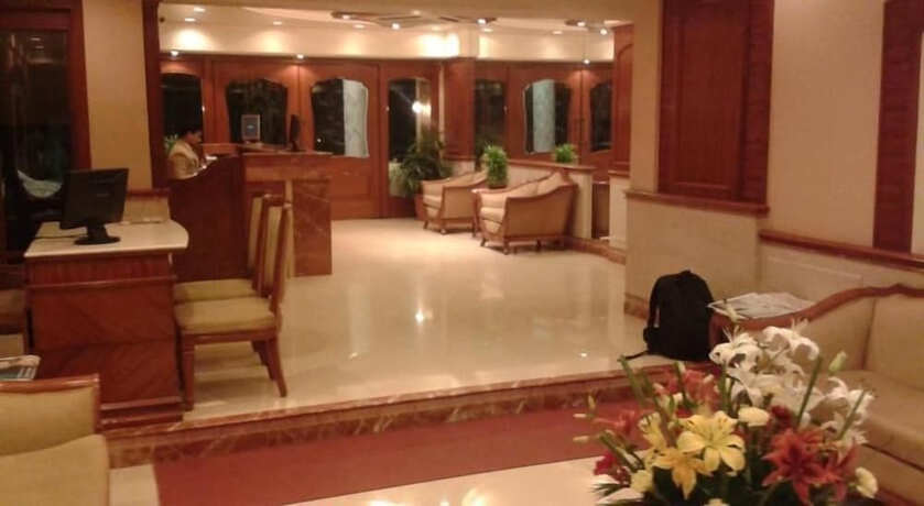 Imagen de los interiores del Hotel Solitaire. Foto 14