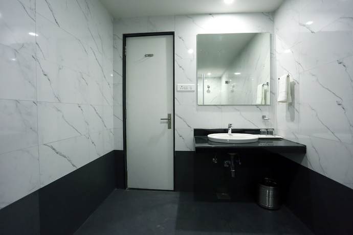 Imagen de la habitación del Hotel Solitaire, Raipur. Foto 9