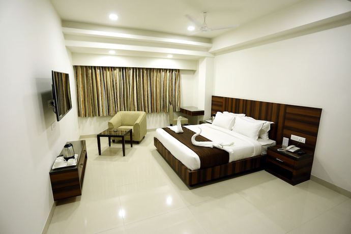 Imagen de la habitación del Hotel Solitaire, Raipur. Foto 13