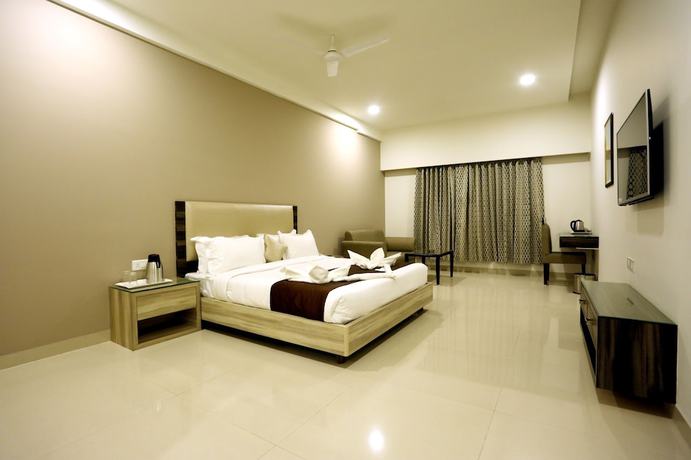 Imagen de la habitación del Hotel Solitaire, Raipur. Foto 16