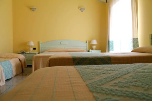 Imagen de la habitación del Hotel Solki. Foto 4