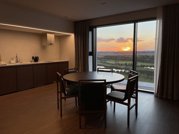 Imagen de la habitación del Hotel Sollago Resort. Foto 12