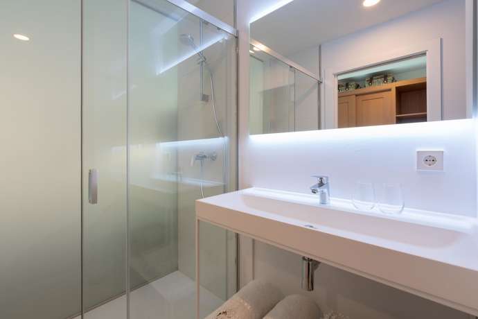 Imagen de la habitación del Hotel Soller Plaza. Foto 14