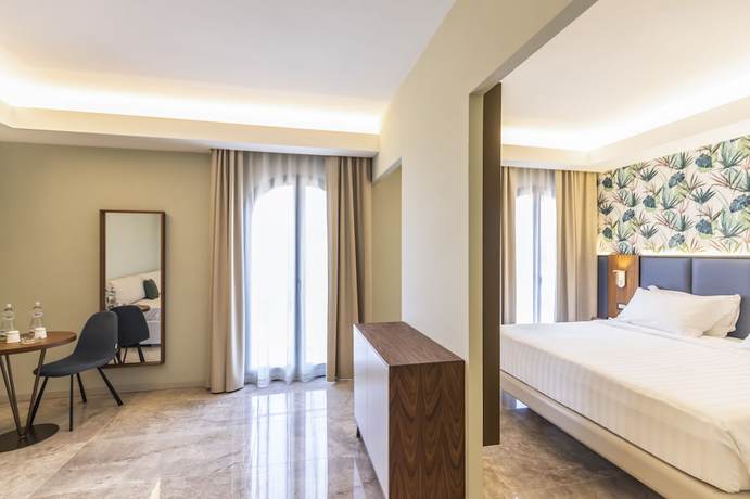 Imagen de la habitación del Hotel Solmaris Tropea - Rooms and Suites. Foto 10