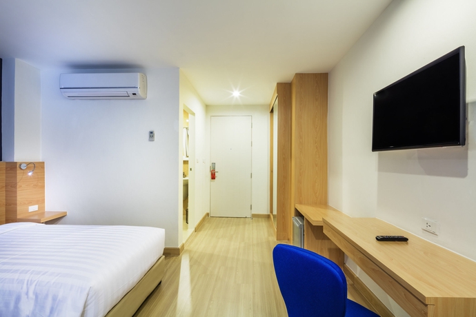 Imagen de la habitación del Hotel Solo Express Sukhumvit 81. Foto 9