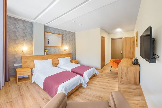 Imagen general del Hotel Solo Grand Boshuri. Foto 7