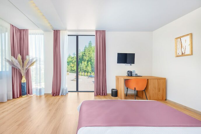 Imagen general del Hotel Solo Grand Boshuri. Foto 11