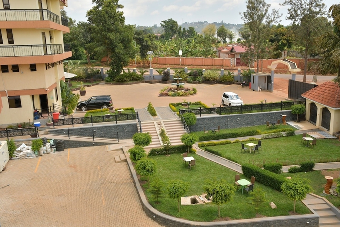 Imagen de los exteriores del Hotel Solo Hites. Foto 10