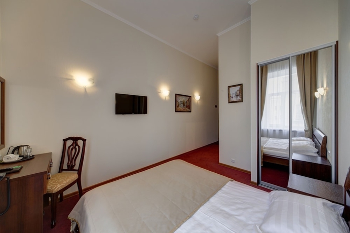 Imagen de la habitación del Hotel Solo Moyka. Foto 12