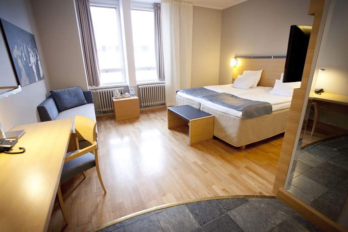 Imagen de los interiores del Hotel Solo Sokos Hotel Helsinki. Foto 13